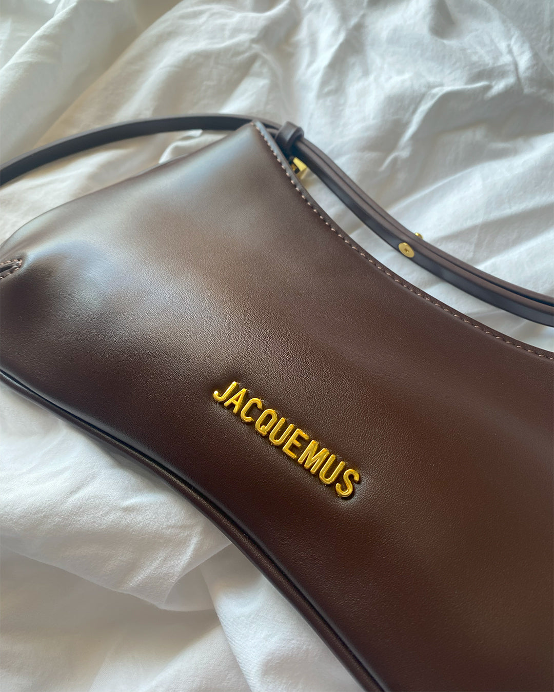 Jacquemus Le Bisou Perle