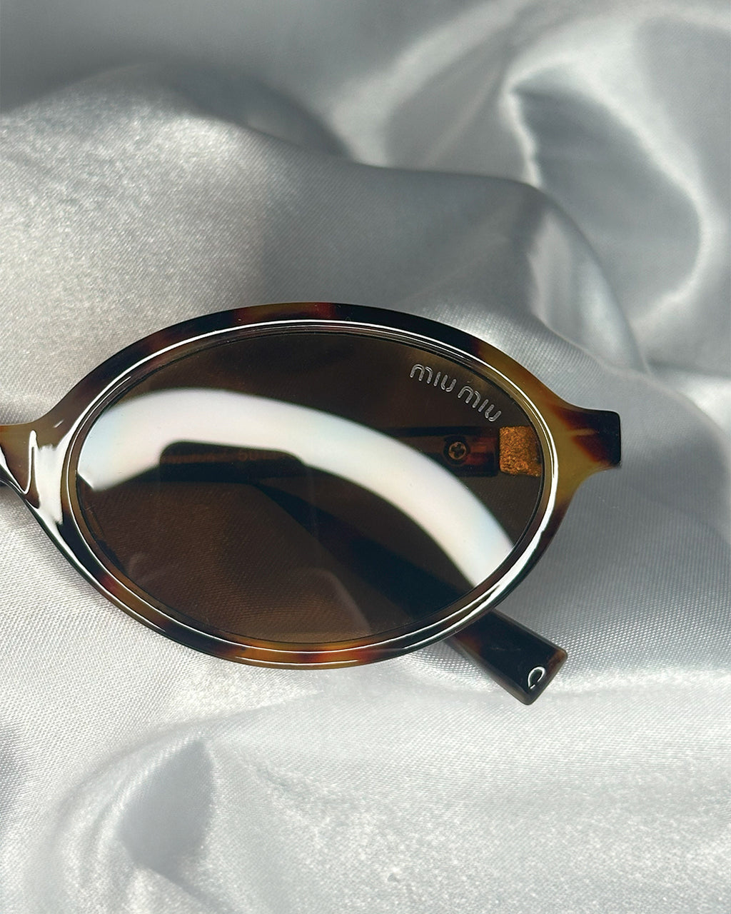 Miu Miu 04ZS