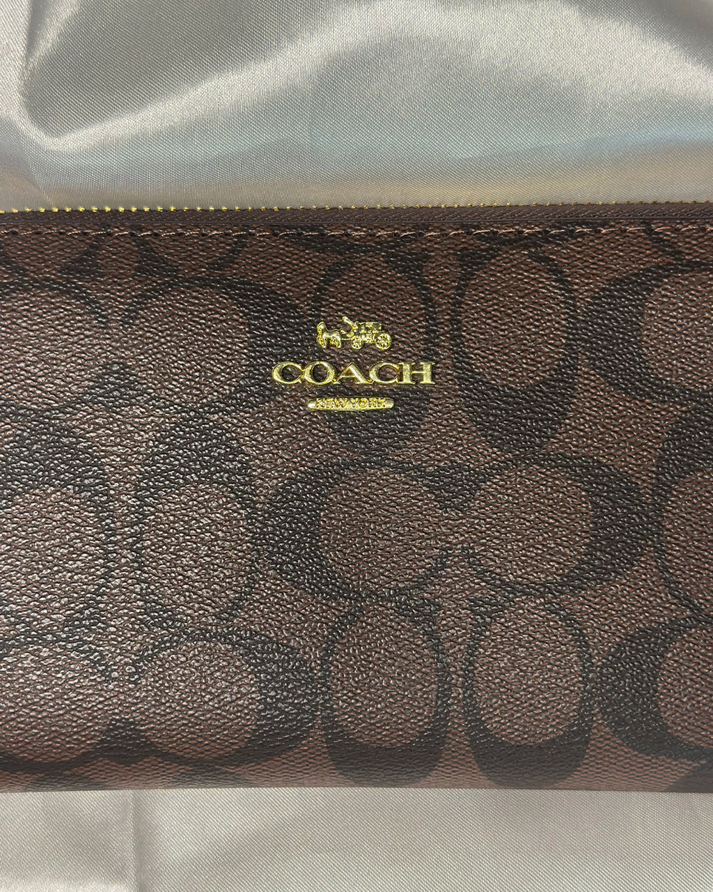 Carteira Coach