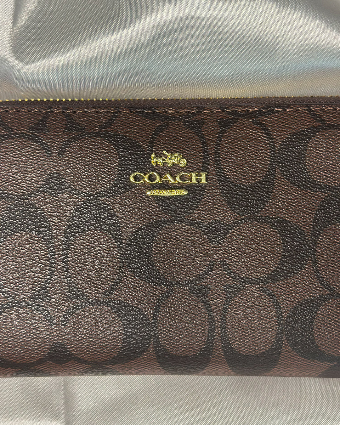 Carteira Coach