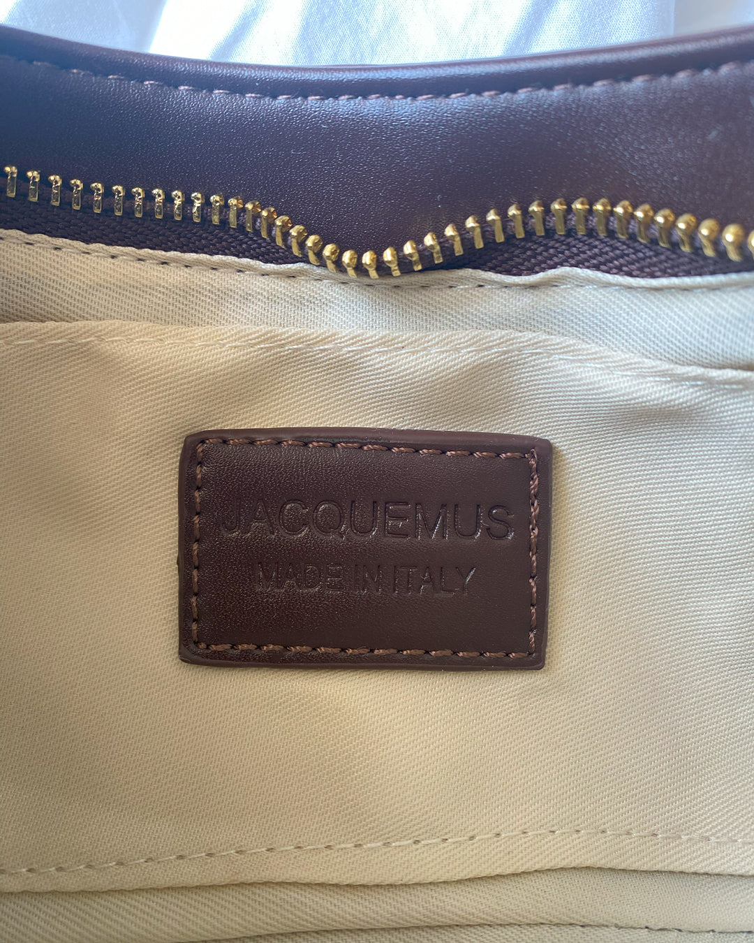 Jacquemus Le Bisou Perle