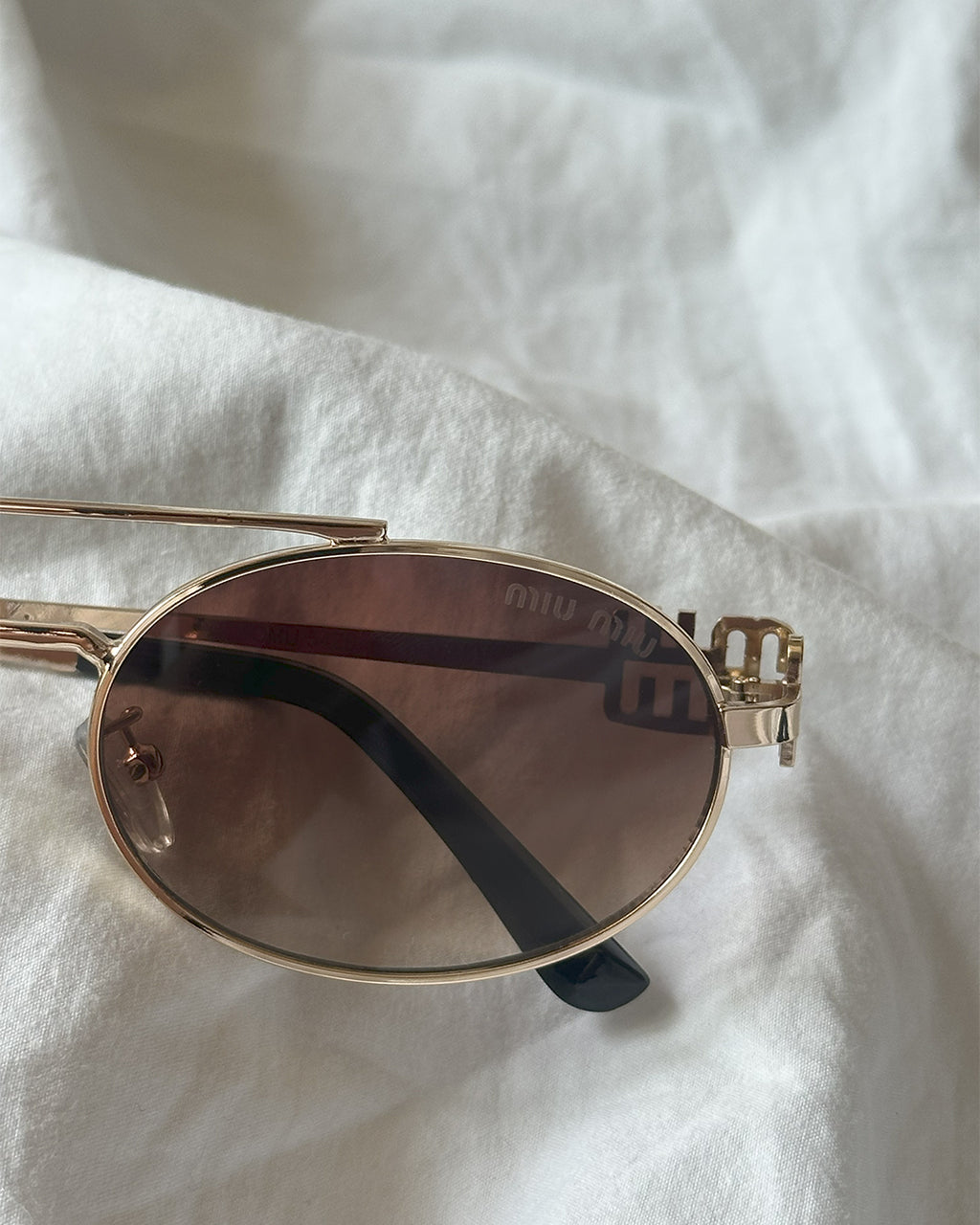 Miu Miu 54ZS