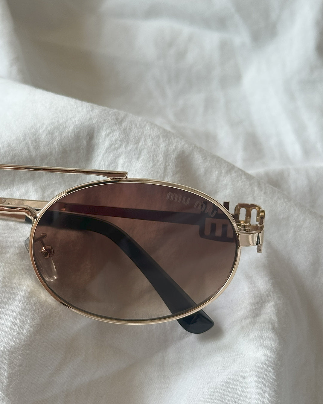 Miu Miu 54ZS