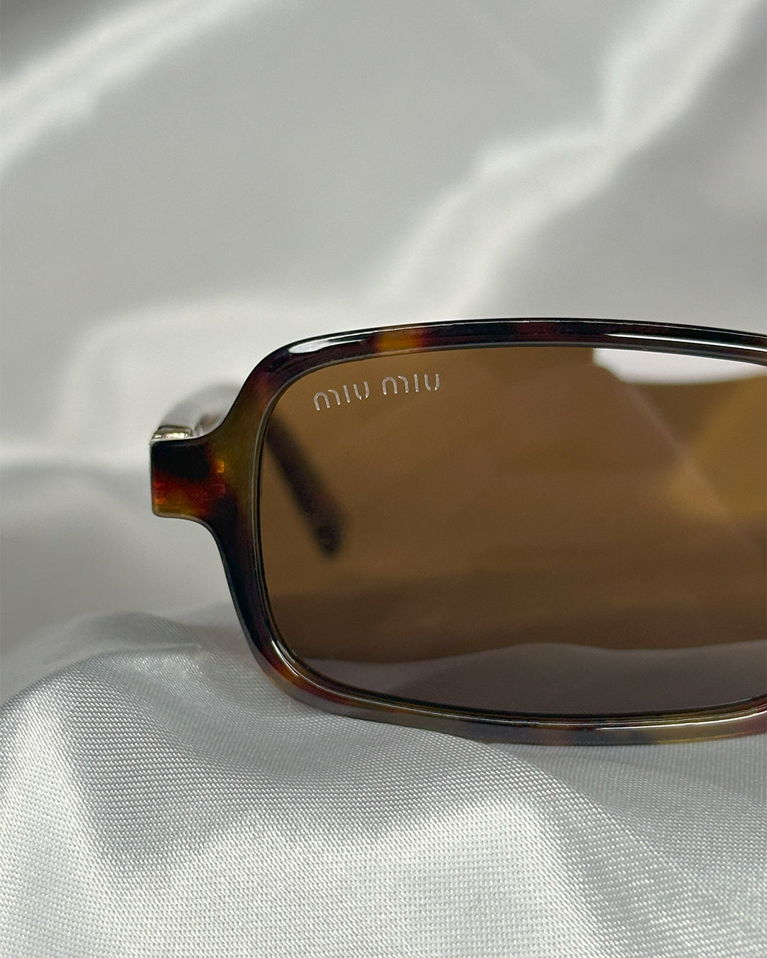 Miu Miu 11ZS