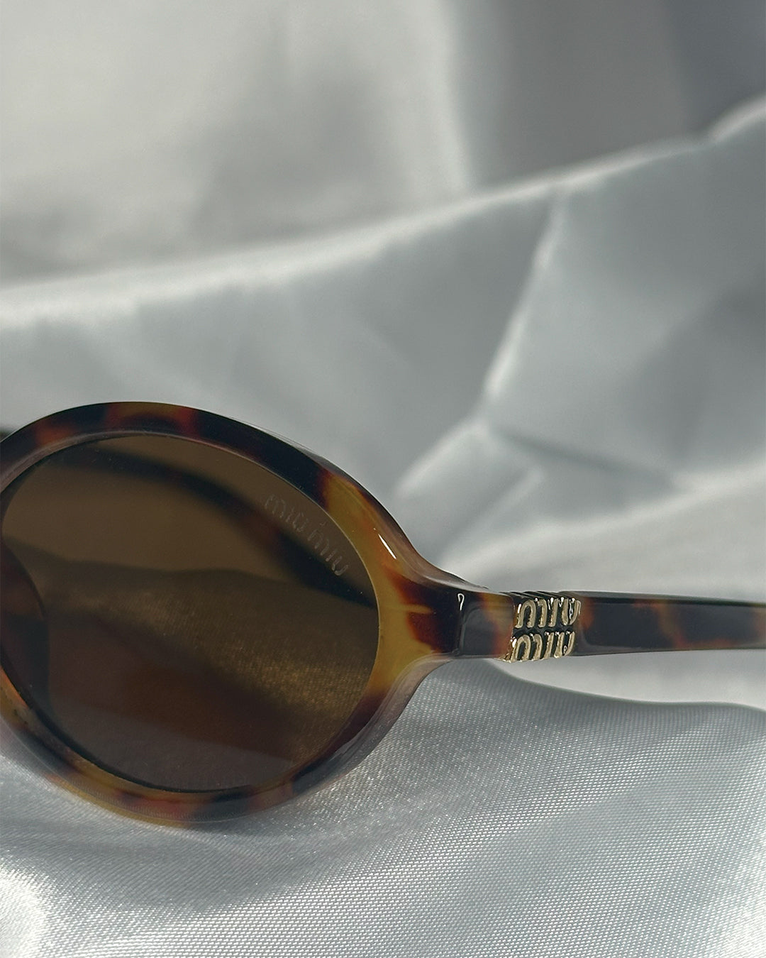 Miu Miu 04ZS