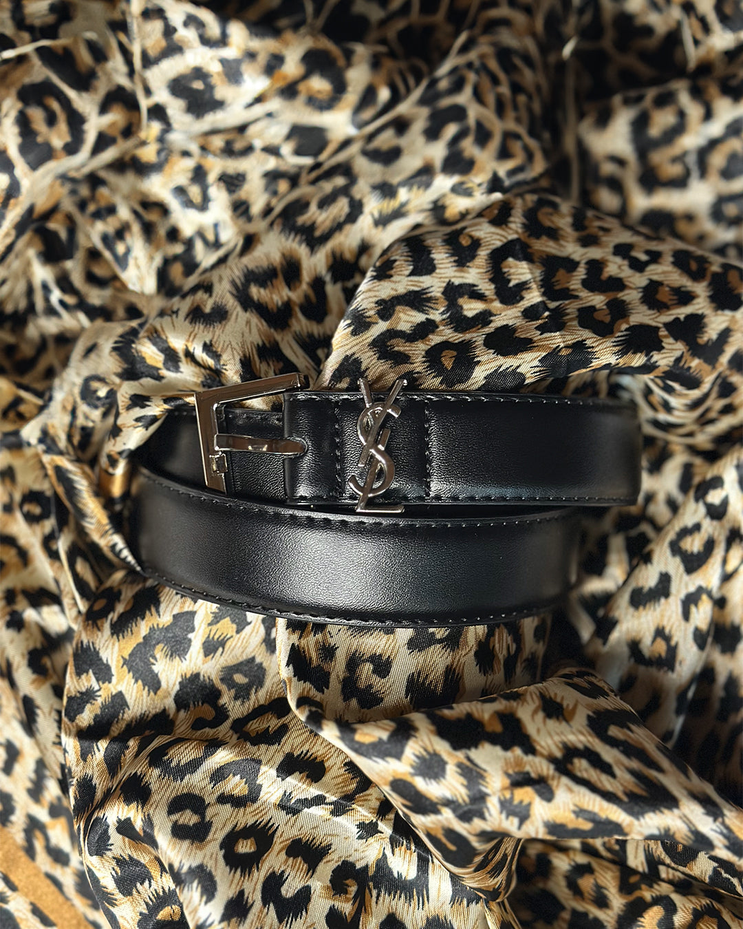 Cinto YSL
