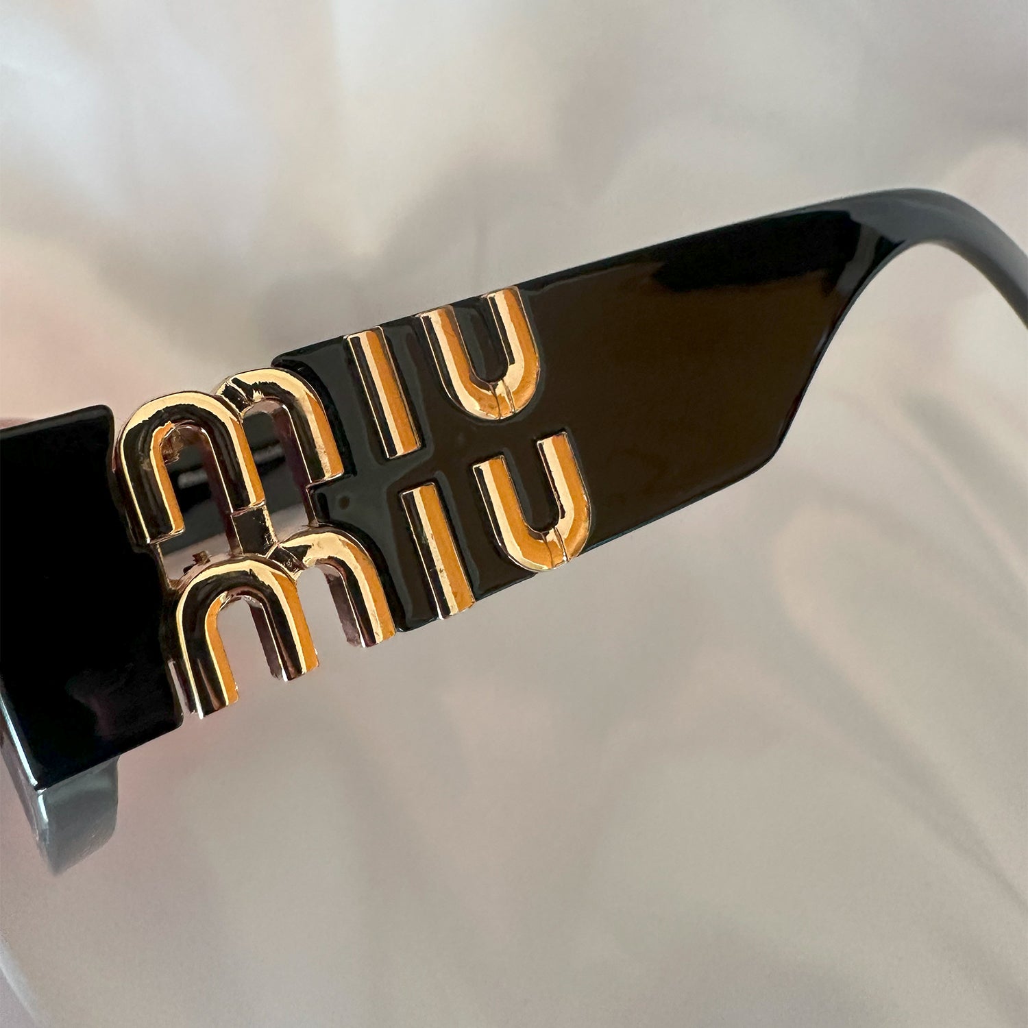 Miu Miu 11WS