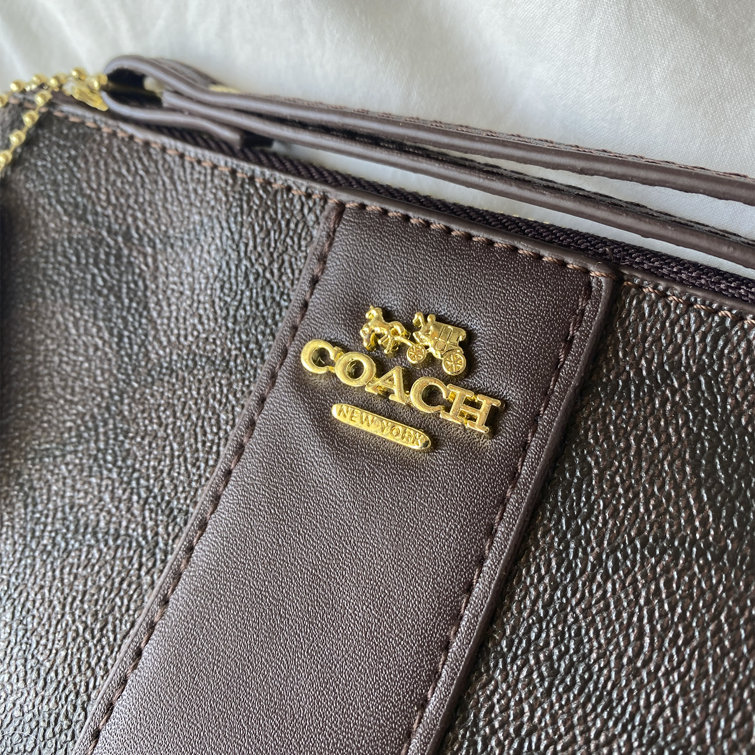 Coach Necessaire